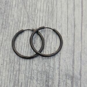 Black Metalic Hoop Earrings